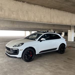 2025 Porsche MACAN GTS — фото 3
