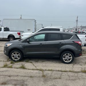 2017 FORD ESCAPE SE — фото 3