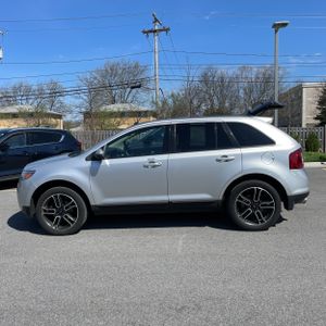 FORD EDGE SEL - 3