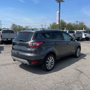 FORD ESCAPE TITANIUM - 9