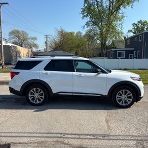 FORD EXPLORER LIMITED - 10