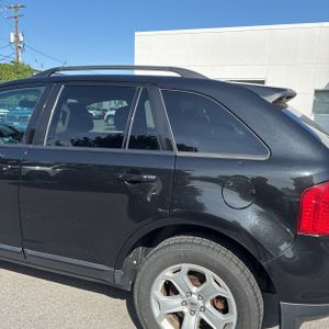 FORD EDGE SEL - 6