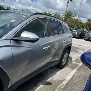 2023 Hyundai TUCSON SEL — фото 4