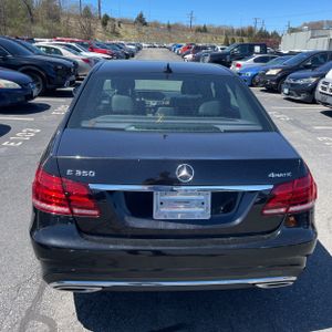 MERCEDES-BENZ E-CLASS - 7