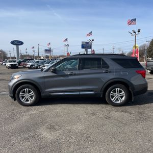 FORD EXPLORER XLT - 3