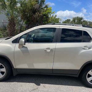 CHEVROLET TRAX LT - 4