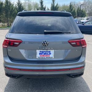 VOLKSWAGEN TIGUAN SE R-LINE BLACK 4MOTION - 7