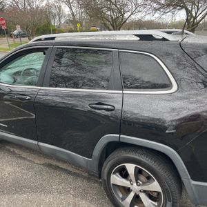 JEEP CHEROKEE LIMITED - 6