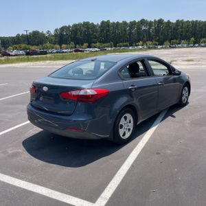 2015 KIA FORTE LX — фото 8