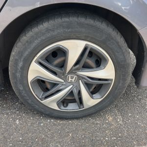 صورة مصغرة 18 لـ 2020 Honda CIVIC LX