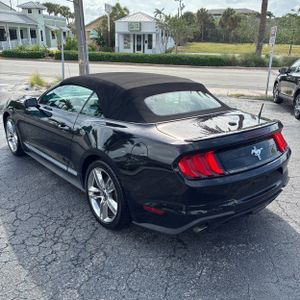 FORD MUSTANG ECOBOOST PREMIUM - 5