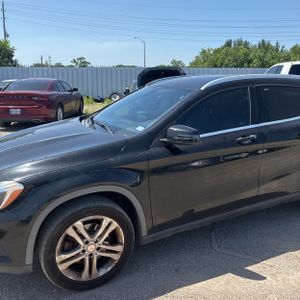 2016 Mercedes-BENZ GLA 照片 2