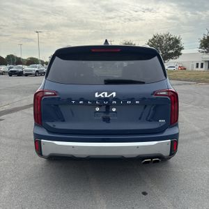 صورة 7 لـ 2024 KIA TELLURIDE S