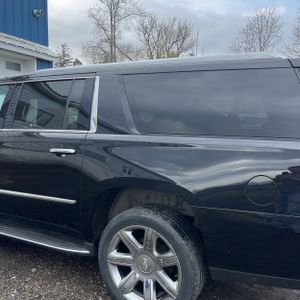 CADILLAC ESCALADE ESV LUXURY - 6