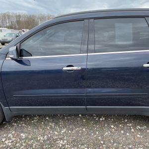 CHEVROLET TRAVERSE LT - 4