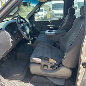صورة 32 لـ 2002 FORD F-150 XL