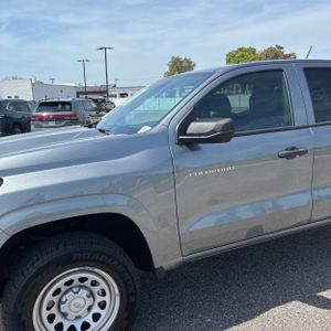 CHEVROLET COLORADO WORK TRUCK - 2