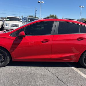 CHEVROLET CRUZE LS AUTO - 4