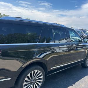 صورة 9 لـ 2020 Lincoln NAVIGATOR L RESERVE
