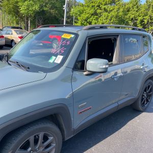 JEEP RENEGADE LATITUDE 75TH ANNIVERSARY - 2