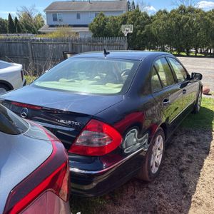 MERCEDES-BENZ E-CLASS - 6