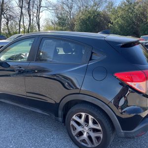 HONDA HR-V EX-L W/NAVI - 6