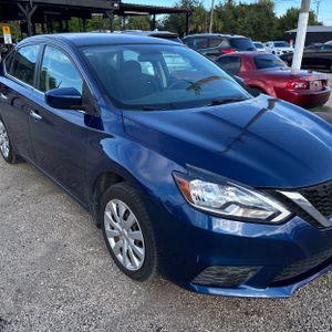 2019 Nissan SENTRA S 照片 11