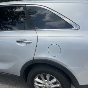 2018 KIA SORENTO L photo 6