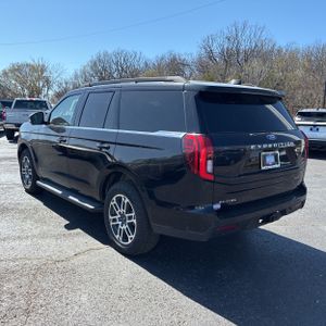 FORD EXPEDITION ACTIVE - 5