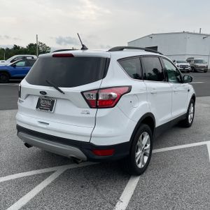 صورة 8 لـ 2018 FORD ESCAPE SEL