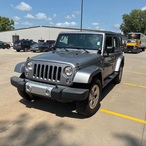 صورة 1 لـ 2015 JEEP WRANGLER UNLIMITED SAHARA