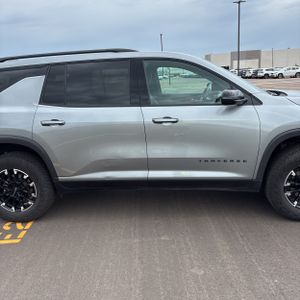 2025 Chevrolet TRAVERSE Z71 缩略图 11