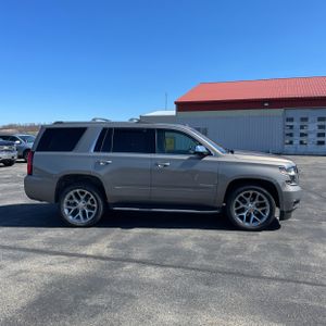 Chevrolet Tahoe Premier - 10
