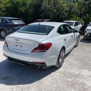 2020 Genesis G70 2.0T — фото 8