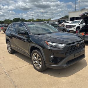 صورة مصغرة 11 لـ 2022 Toyota RAV4 XLE PREMIUM