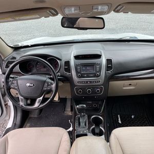 2015 KIA SORENTO LX — миниатюра 32