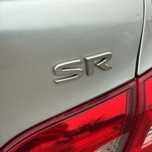2016 Nissan SENTRA SR thumbnail 23