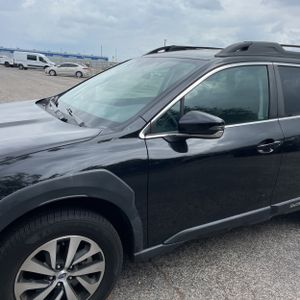 SUBARU OUTBACK PREMIUM - 2