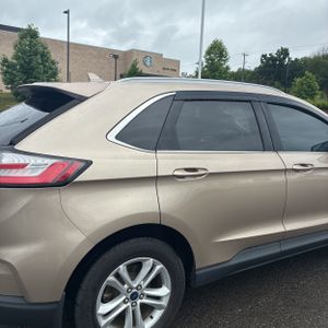 FORD EDGE SEL - 9