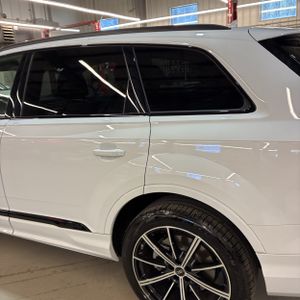 AUDI Q7 PREMIUM PLUS - 6