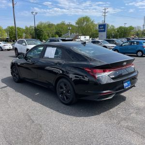 HYUNDAI ELANTRA SEL - 6