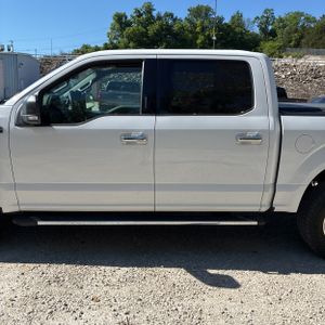 FORD F-150 XLT - 4