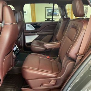 صورة مصغرة 33 لـ 2022 Lincoln AVIATOR BLACK LABEL