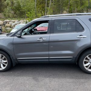 FORD EXPLORER LIMITED - 4