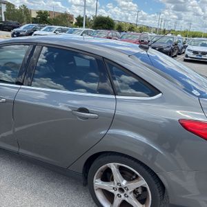 FORD FOCUS TITANIUM - 6