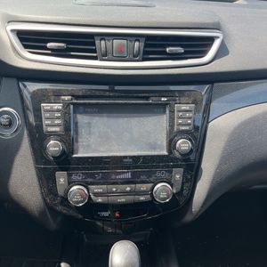 2014 Nissan ROGUE SL thumbnail 36