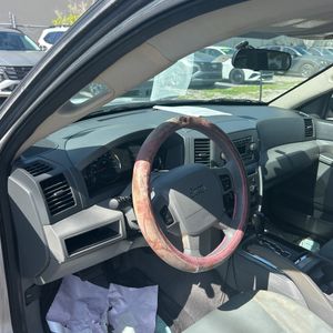 2006 JEEP GRAND CHEROKEE LAREDO — миниатюра 36