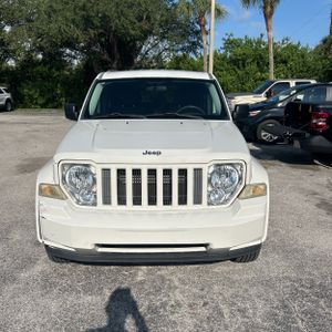 2010 JEEP LIBERTY SPORT — миниатюра 14