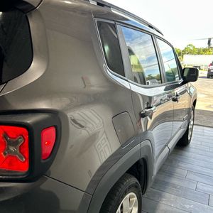 2018 JEEP RENEGADE LATITUDE 照片 56