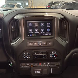 صورة مصغرة 37 لـ 2024 Chevrolet SILVERADO 1500 CUSTOM